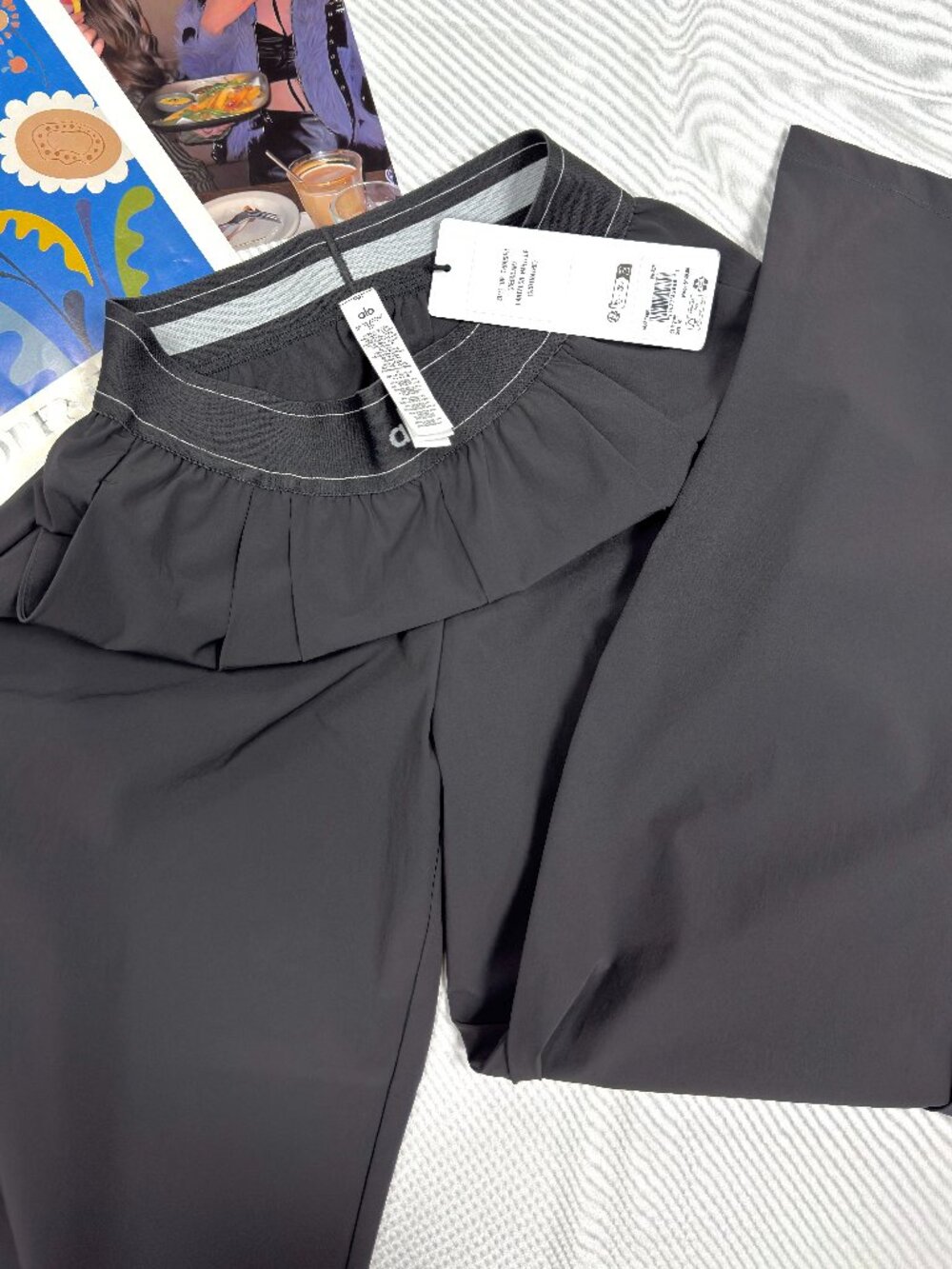 NWT ALO Yoga🛴Suit Up Trouser Dark Grey,Wide Leg 30” Inseam - Picture 3 of 8